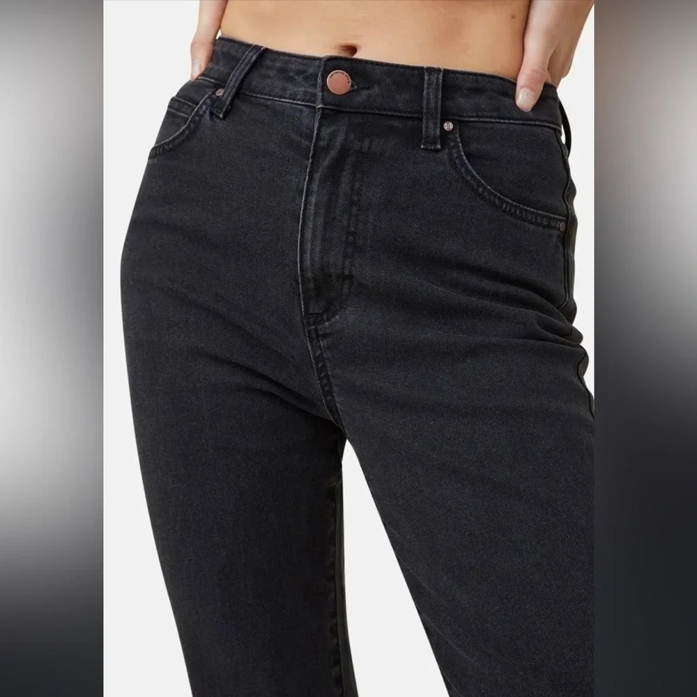 COTTON ON STRETCH MOM JEAN - Picture 7 of 16